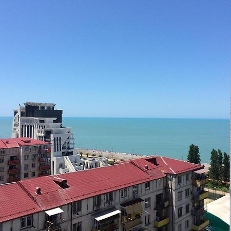 Selfie Apartment Батуми Стая снимка