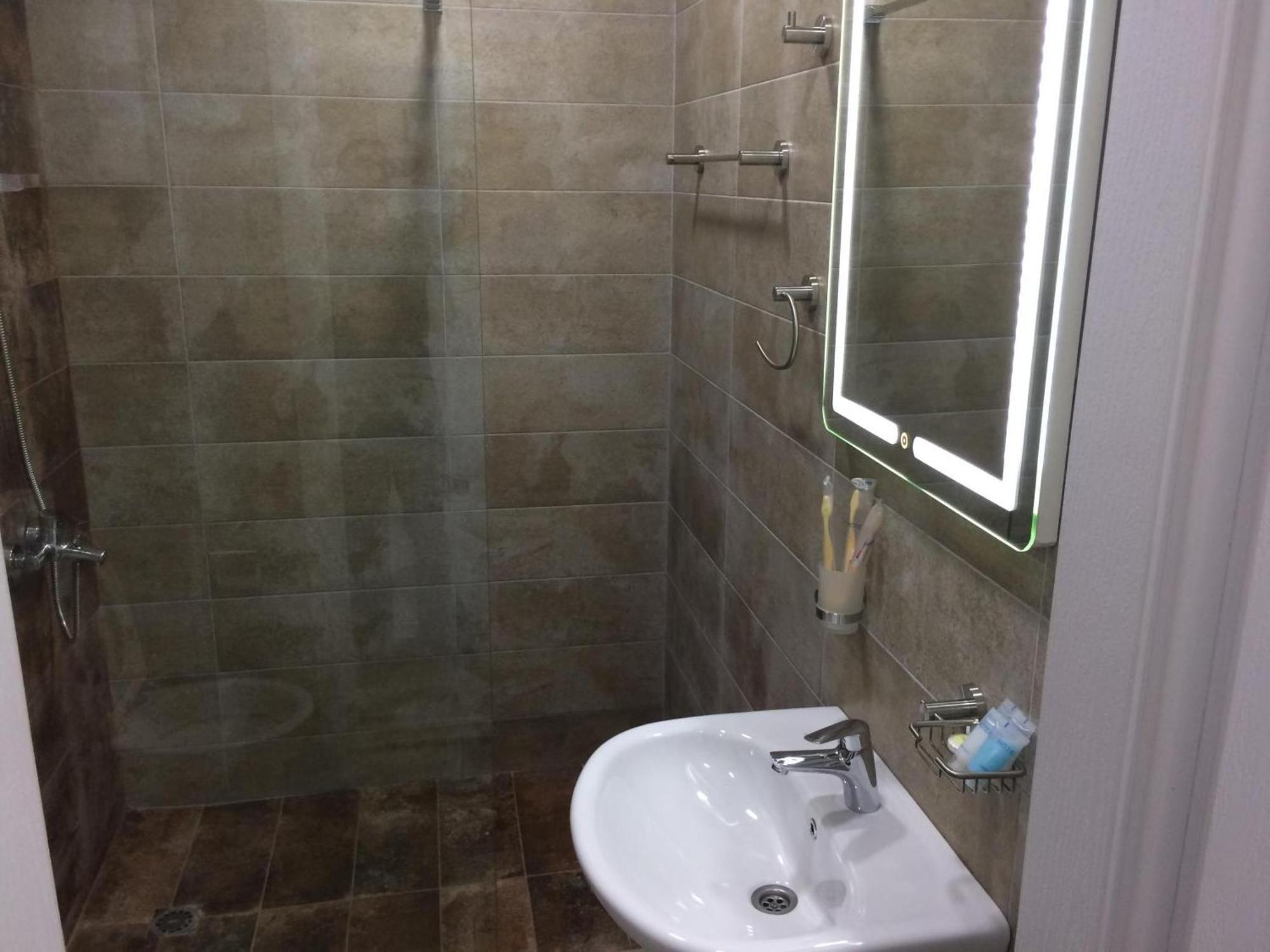 Selfie Apartment Батуми Екстериор снимка