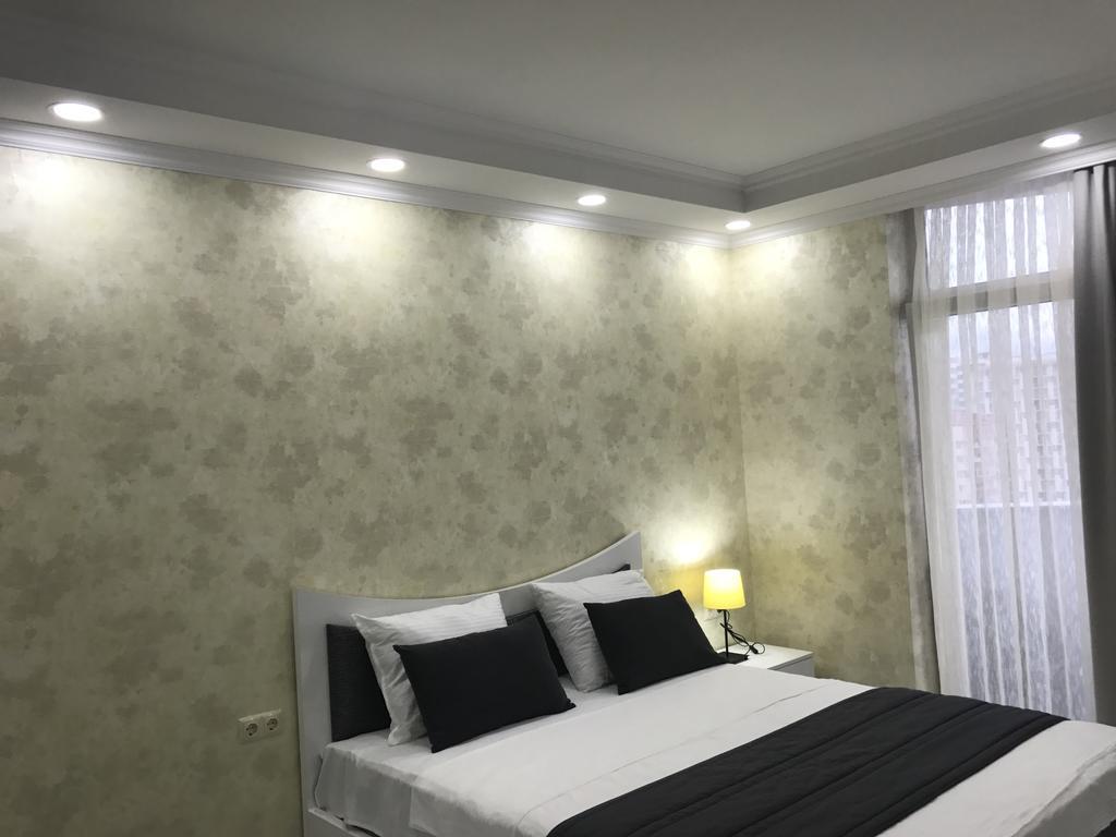 Selfie Apartment Батуми Екстериор снимка