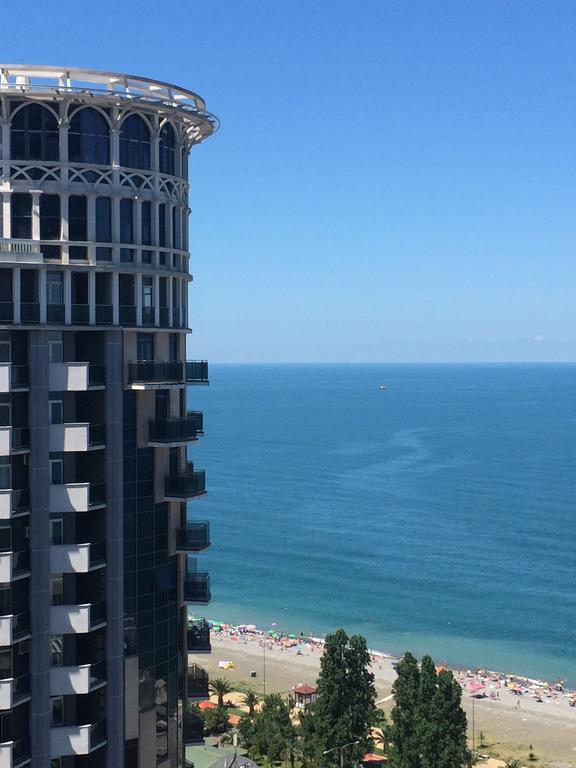 Selfie Apartment Батуми Екстериор снимка